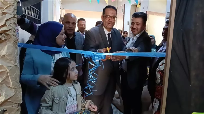 100 لوحة فنية تزين معرض غرب طنطا السنوي.. وإشادة واسعة بإبداع الطلاب