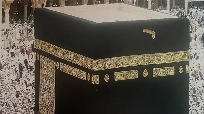 سوزان إسكندر تستعرض 