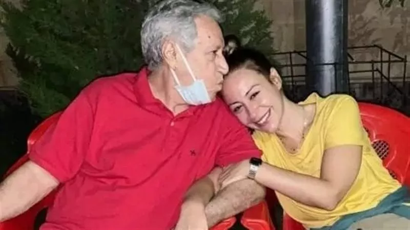 في بيان رسمي .. نقابة المهن التمثيلية تطلب عدم تصوير عزاء والد النجمة منة شلبي