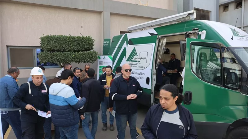 نقابة المهندسين بالإسكندرية تطلق وحدة خدمات متنقلة داخل مواقع العمل