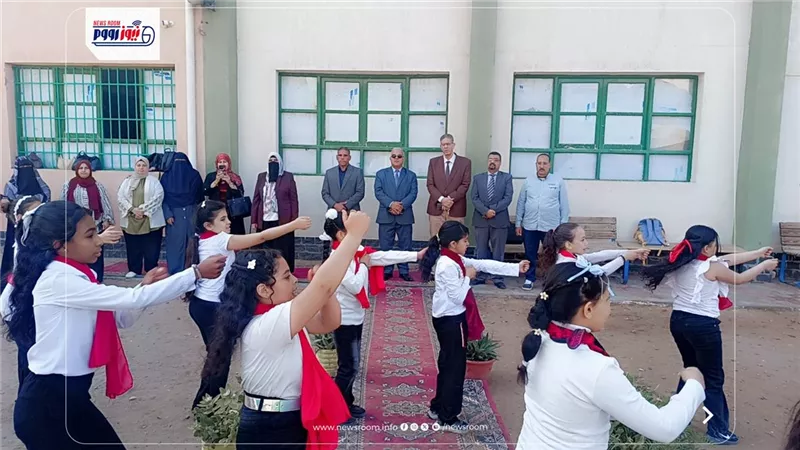  قبيصي: يكرم المعلمين المتميزين بمدرسة المحمدية ويشيد بالحصص النموذجية بالفيوم