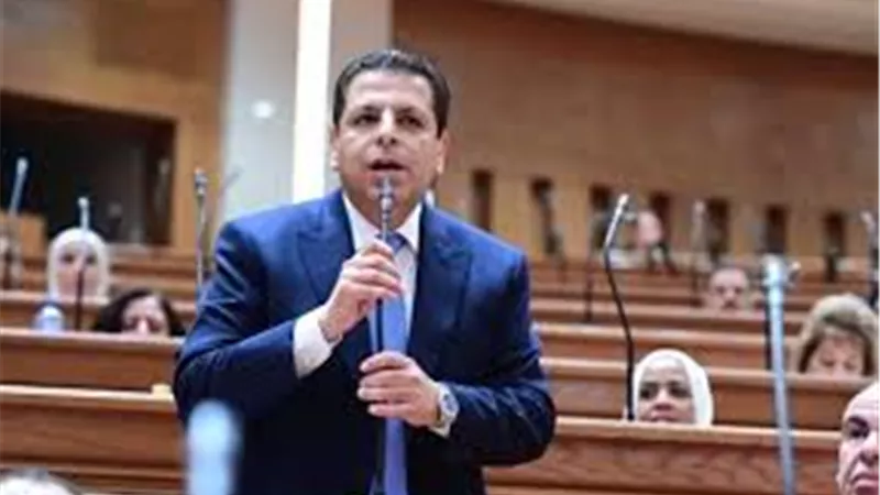 النائب محمود سامي يطالب بمراجعة الاستحواذات ومنع تداخل الجهات الرقابية