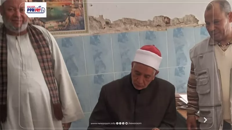مدير مديرية أوقاف الفيوم يواصل جولاته المرورية على مخازن المديرية