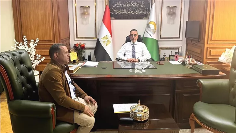 محافظ الجيزة يوجه بتطوير المجازر وتكثيف حملات السيطرة على الكلاب الضالة