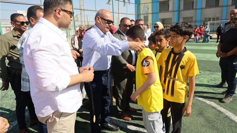 «نجوم الملاعب» تختتم فعالياتها في السويس وسط احتفاء بالطلاب الموهوبين رياضيا