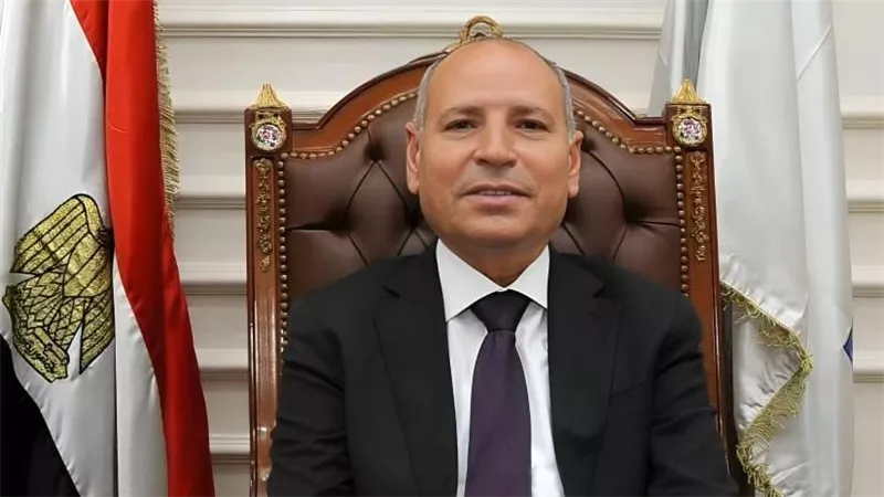 محافظ القاهرة: زرع أشجار جديدة في شارع جامعة الدول العربية قريبا