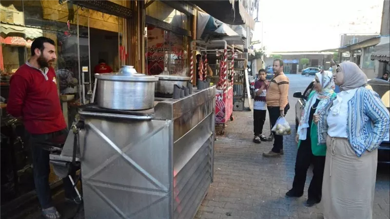 رئيس مدينة بورفؤاد: لا تهاون مع الاشغالات وتشدد بتكثيف الحملات اليومية