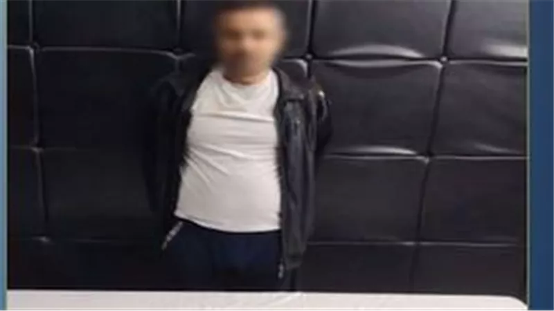 خناقة شقة في مدينة نصر تنتهي بكسر في القدم.. والمتهم يعترف: كنت بدافع عن حقي