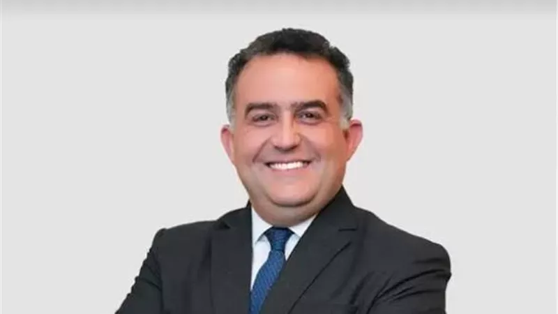 السيرة الذاتية لعمر صادق رضوان رئيس البورصة المصرية الجديد