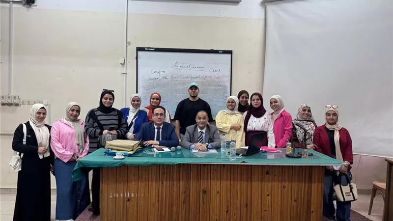 إعلام الزقازيق يناقش أفلام التخرج وسط أجواء أكاديمية تعكس الإبداع والاحتراف
