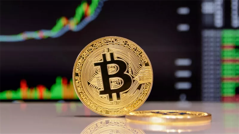 بيتكوين يهبط 6% لأدنى مستوى في شهرين وسط موجة بيع وضغوط قوية