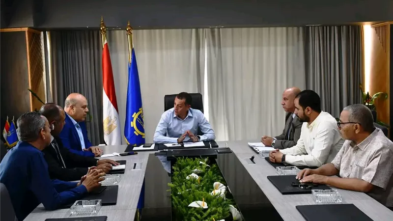 اعتماد 220 مليون جنيه لاستكمال تطوير مساكن المغتربين بنصر النوبة بأسوان
