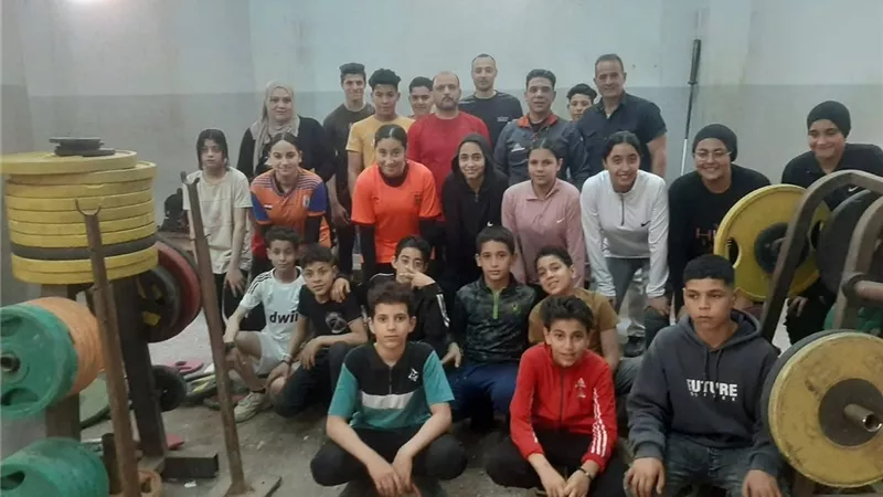 متابعة تدريبية لمشروع الموهبة والبطل الأوليمبي لرفع الأثقال بدمياط
