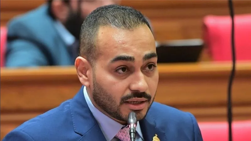 طلب إحاطة بشأن تكرار حرائق المصانع ويطالب بتشديد الرقابة على السلامة الصناعية