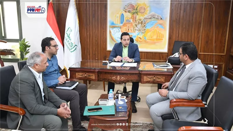 نائب محافظ الفيوم يناقش آليات تشغيل مشروع 
