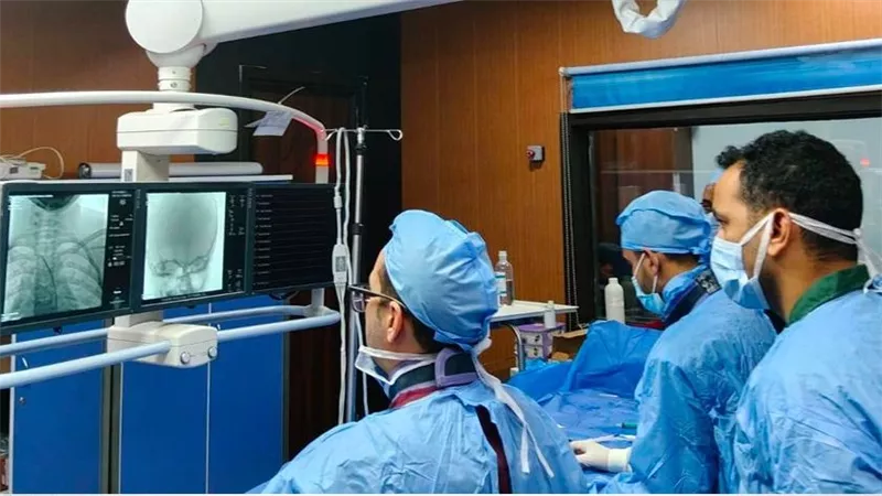 مستشفى طيبة التخصصي بالأقصر ينجح في إجراء أول عملية سحب جلطة مخية حادة
