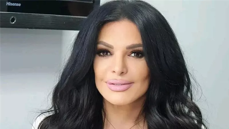 نضال الأحمدية تكشف سر لجوء النجوم الرجال للتجميل والبوتوكس