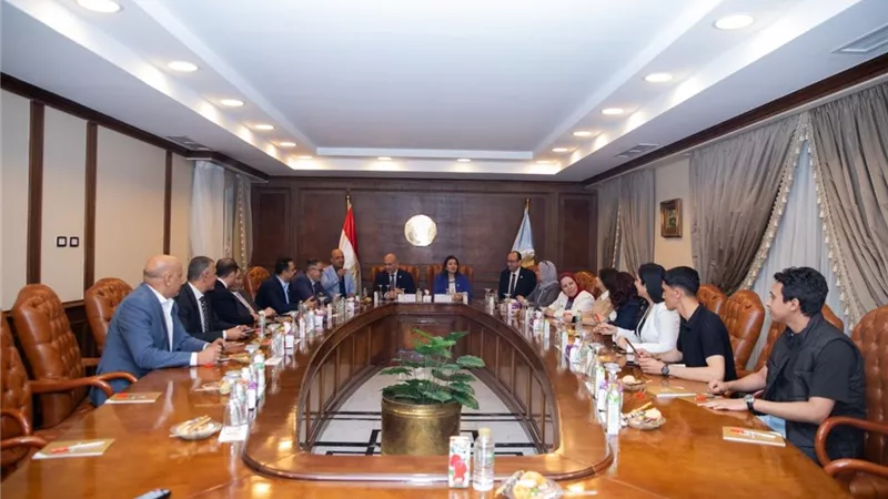 الهيئة البرلمانية لحزب الشعب الجمهوري تعقد اجتماعًا تنظيميًا لمتابعة الأداء