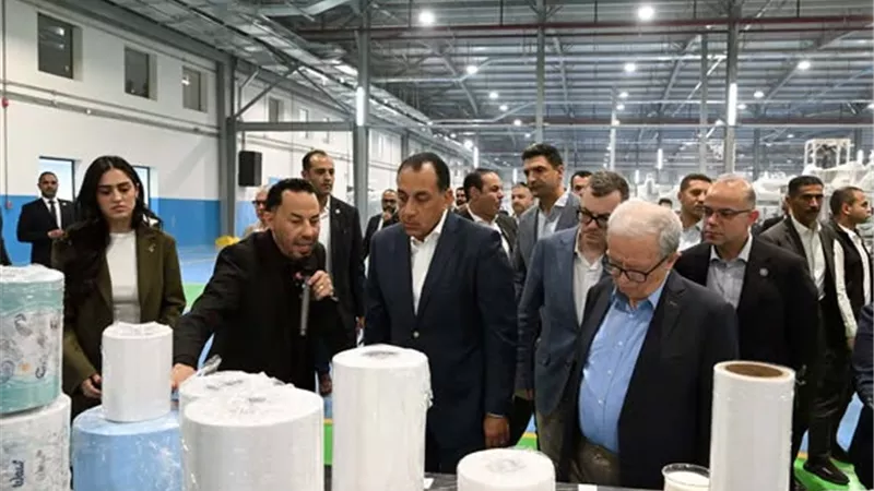 مدبولي يفتتح مصنع 
