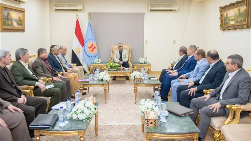 جمبلاط يتفقد 
