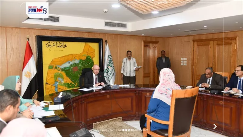 محافظ الفيوم يوجه بسرعة إزالة سور مخالف بأحد الشوارع بقرية ترسا لتيسير المرور