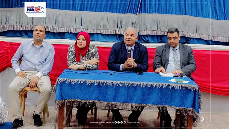 مفهم القيادة في ظل الذكاء الاصطناعي محور الصالون الثقافي بتعليم الفيوم 