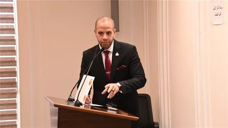 برلماني يطالب بانشاء منافذ بيع لمنتجات شركة مصر للغزل والنسيج  بالمحافظات 