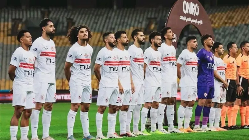 حافلة الزمالك تحط رحالها باستاد القاهرة استعدادًا لمواجهة بيراميدز 