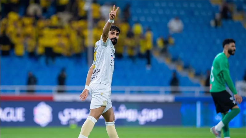 أهداف وملخص مباراة التعاون والنجمة الشوط الأول في الدوري السعودي 2025-26