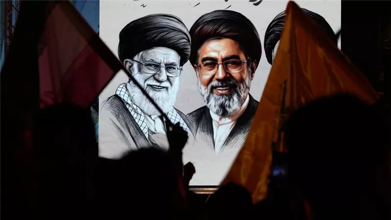 الحرس الثوري الإيراني.. سر الأزمة في اتخاذ قرار موحد داخل السلطة