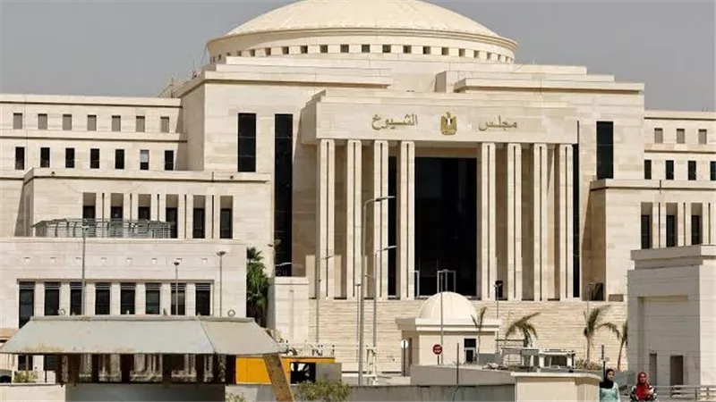 الشيوخ يناقش سياسة الحكومة بشأن مواجهة ظاهرة منصات المراهنات الرياضية.. الأحد 