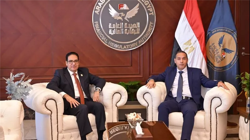 جامعة القاهرة الأهلية تُنظم زيارة ميدانية لطلابها إلى 