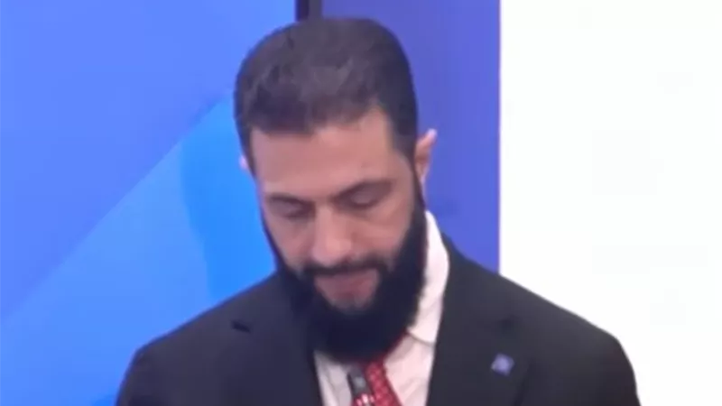 الشرع: المتوسط ساحة توازن لا يقبل التجزئة.. وإغلاق هرمز خطأ كبير 