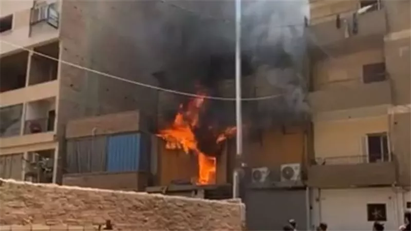 إصابة مواطن في حريق منزل بقرية ميت عنتر بطلخا في الدقهلية            