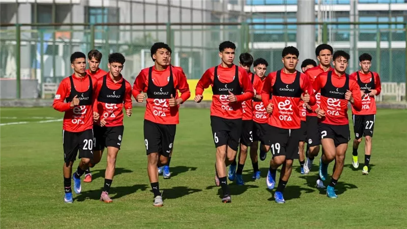 منتخب الناشئين يختتم تدريباته استعدادا لمواجهة الجزائر وديا