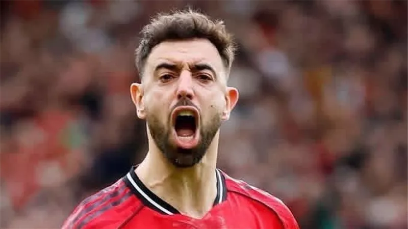برونو فيرنانديز يكشف أسباب رفضه الرحيل للدوري السعودي قبل بداية الموسم