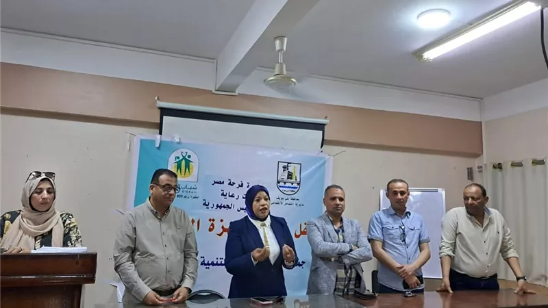 بنى سويف : دعم مالى ل 22 عروسة من الأسر الأولى بالرعاية ضمن “ فرحة مصر ”