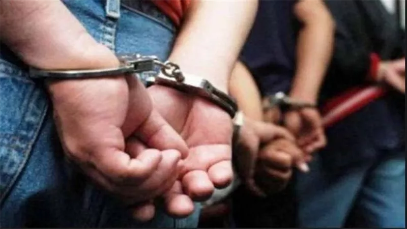 استدرجوه بزعم العثور على آثار.. حبس 3 متهمين بقتل شخص وفصل رأسه في العياط