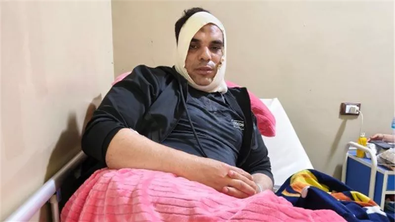 وزير الرياضة يطمئن على مدير مركز شباب أبو حماد بعد الاعتداء عليه