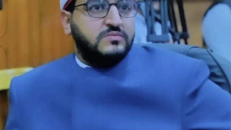واعظ بالأزهر: البيوت لا تبنى بالعجلة ولا تهدم في لحظة غضب