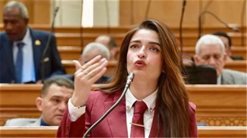 نائبة برلمانية تحذر: المدارس تقتل الإبداع وتُثقل كاهل الأطفال بالتقييمات