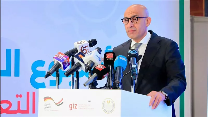 وزارة التربية والتعليم تعلن فتح باب التقديم لشغل وظائف معلمي اللغة اليابانية 