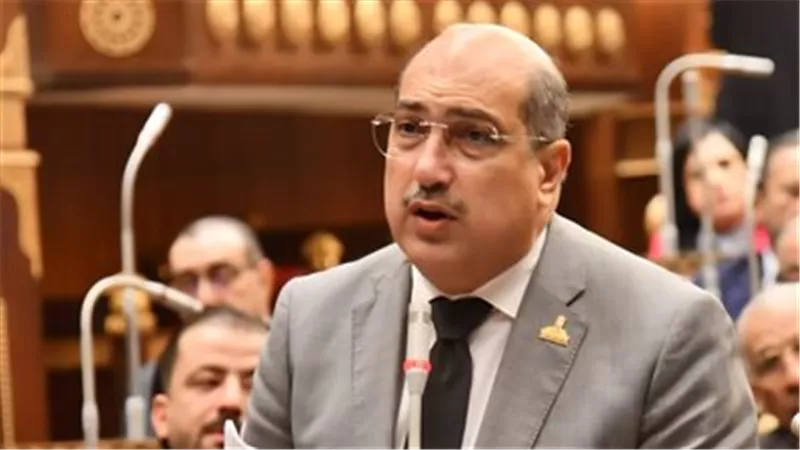 النائب إيهاب وهبة: المراهنات الرياضية خطر يتطلب حسمًا فوريًا 