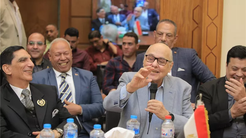 رئيس الغد: ضرورة إعطاء أولوية لبناء الشخصية المصرية والحفاظ على الهوية الوطنية