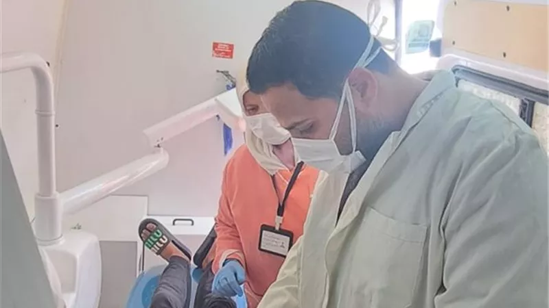  الكشف على 1369 مواطنًا من أهالي قرية زاوية فريج بكوم حمادة خلال قافلة مجانية
