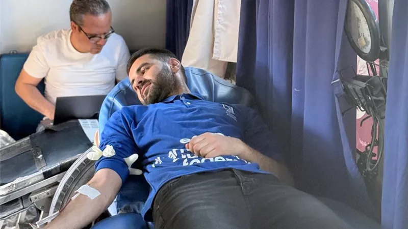 طلاب صيدلة الأزهر بأسيوط يطلقون حملة للتبرع بالدم تحت شعار «أنا متبرع دائم»
