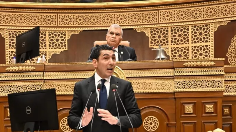 بعد مناقشة طلبات بشأن الرياضة.. رئيس الشيوخ يرفع الجلسة العامة لغدا