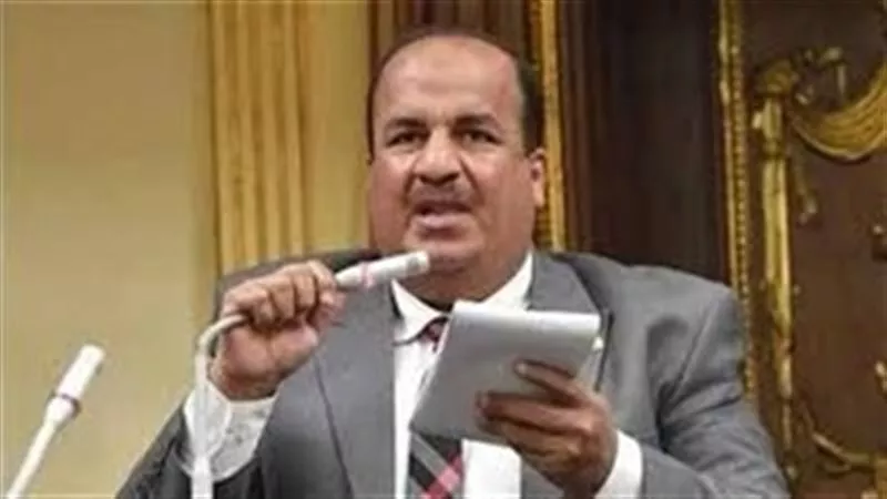 طلب إحاطة لتطبيق 8 آلاف جنيه حدًا أدنى للأجور بالقطاع الخاص