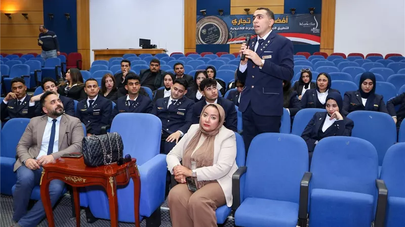 زيارة طلابية لميناء دمياط لتعزيز التدريب العملي وربط الدراسة بسوق العمل