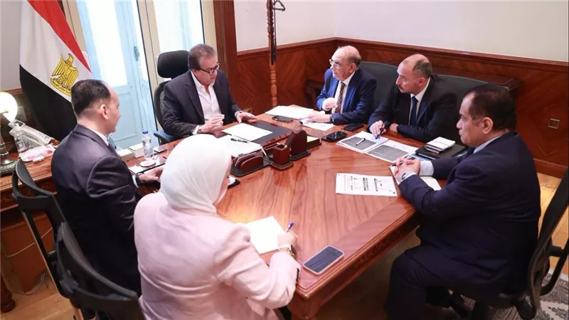 وزير الصحة يتابع أعمال اللجنة العليا للمسؤولية الطبية وسلامة المريض